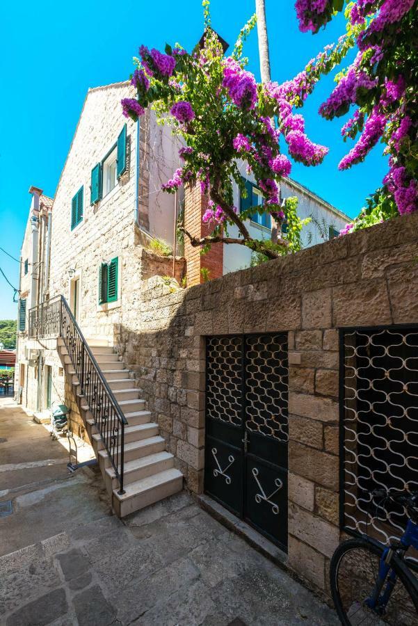 Sun And Stone Apartment Cavtat Εξωτερικό φωτογραφία